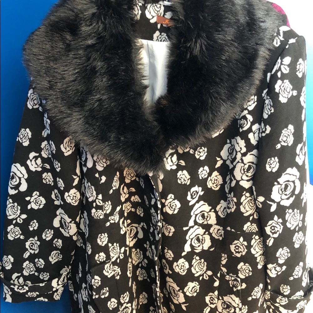 Plus Size Rose Print Pea Coat